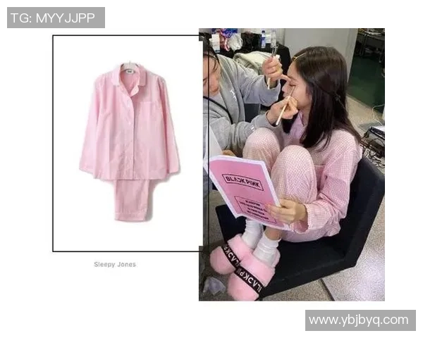 男款睡衣足球明星时尚潮流解析让你在家也能尽显运动魅力