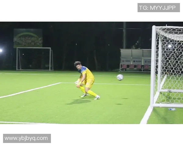 足球明星们曾经踏足中国的精彩瞬间与故事分享