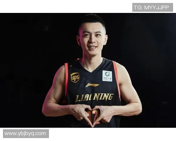杨鸣:从篮球场上的明星到生活中的榜样,追寻梦想的励志故事 杨鸣:从篮球场上的明星到生活中的榜样,追寻梦想的励志故事